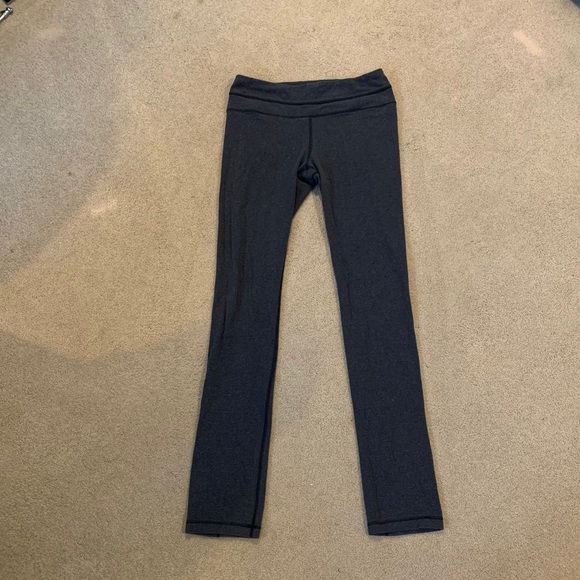 lululemon charcoal grey legging/yoga pants size 8 - Picture 1 of 5
